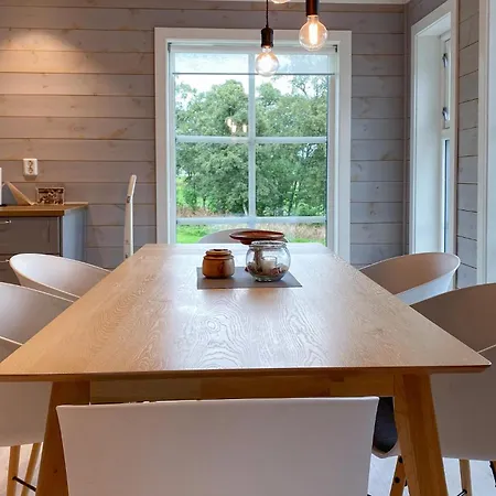 4 Bedroom In Nyaraló