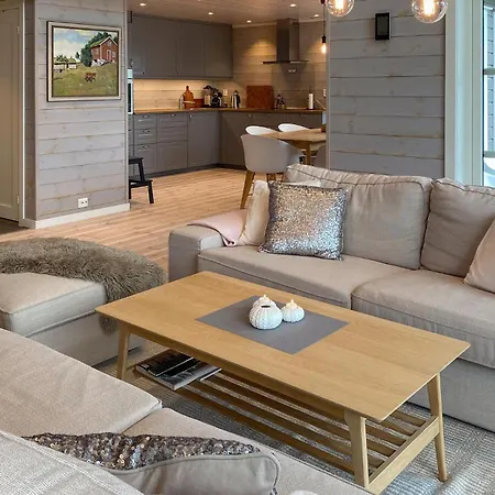 4 Bedroom In * Hildre